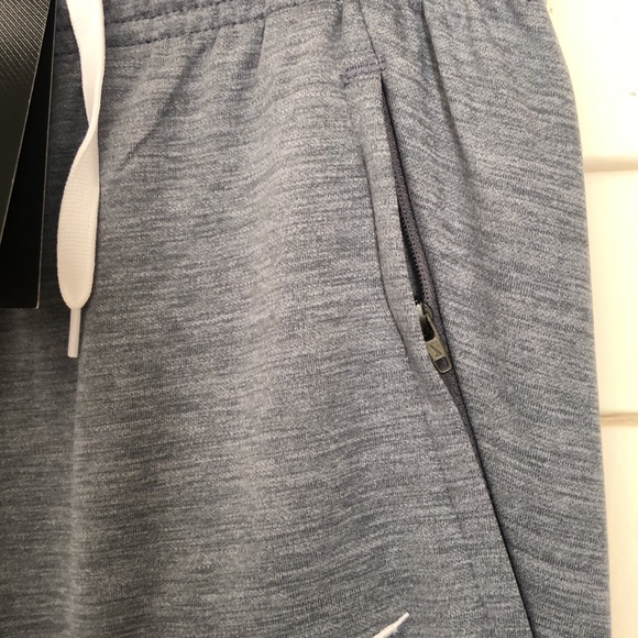 NWT NIKE DRI-FIT - Picture 3 of 6